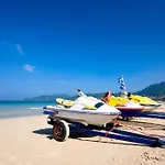Sun Beach House